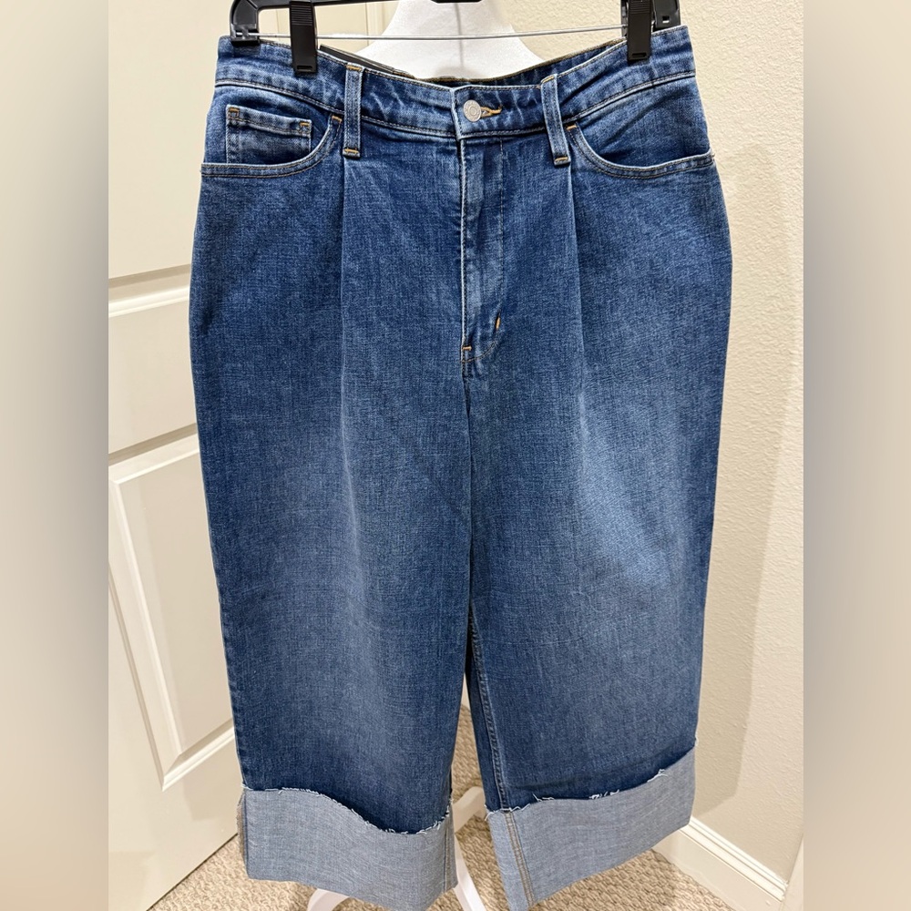 Banana Republic Wide Leg Crop Denim with Cuff, Size 30/10R, NWT